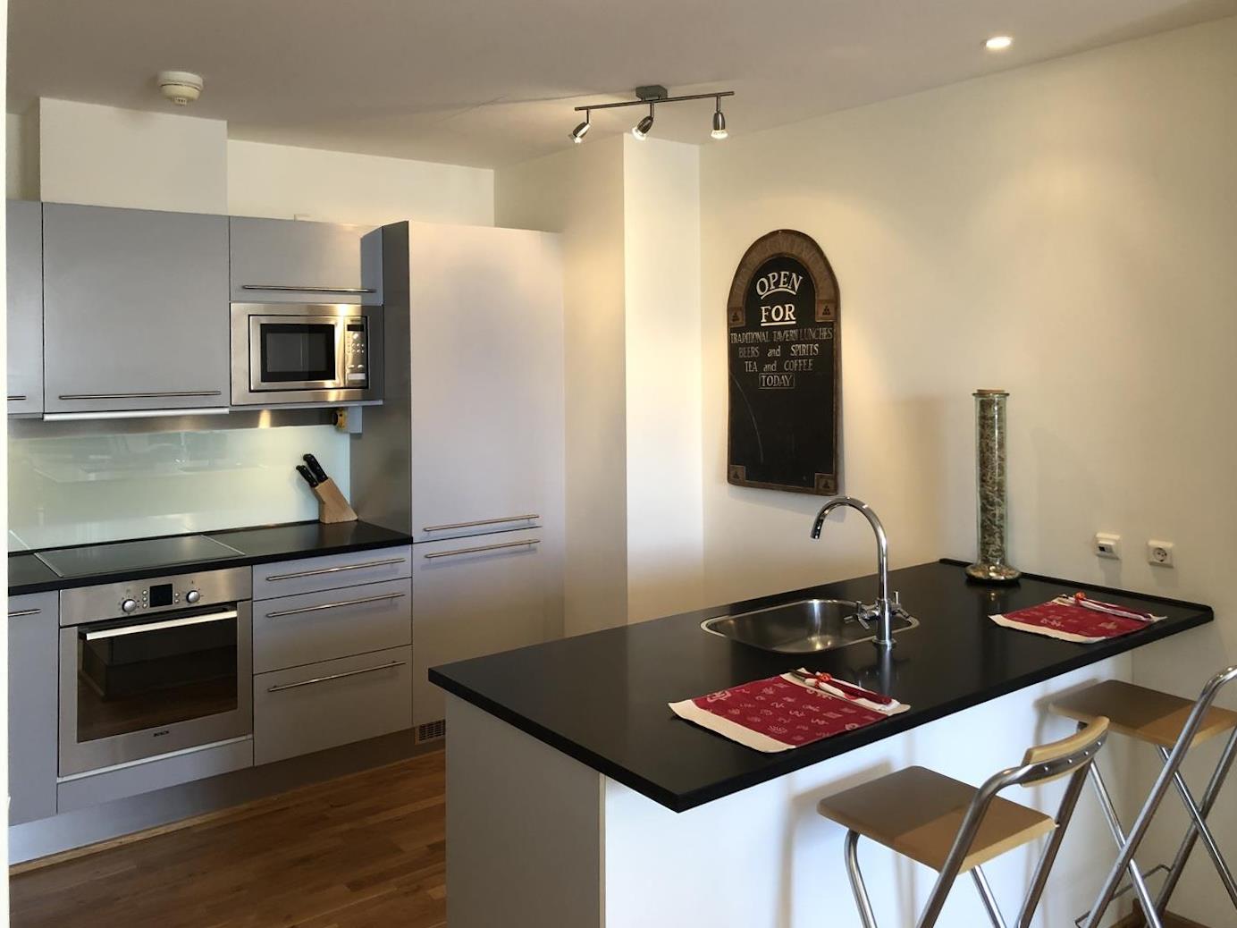 Image of Apartment - 1 Bedrooms - 1 Bathrooms for Rental in Atlantic Suites-Gibraltar, Image 2